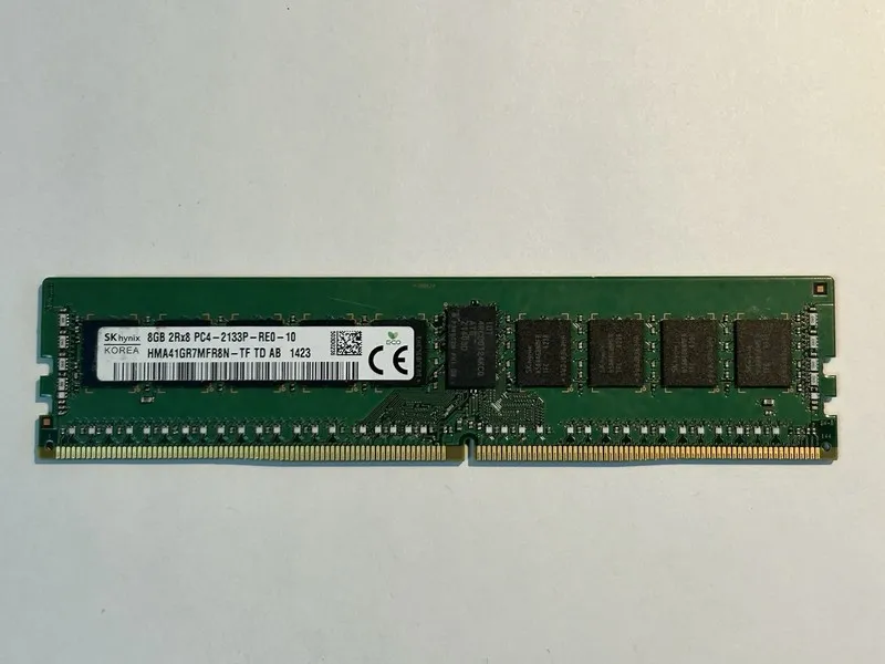 Модуль памяти SK Hynix 8GB 2Rx8 PC4-17000 DDR4-2133 Server RAM HMA41GR7MFR8N-TF