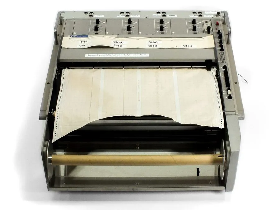 Регистратор Graphtec WR3320 Linearcorder WR3310 4-Channel Flatbed Chart Recorder — фото лота 3