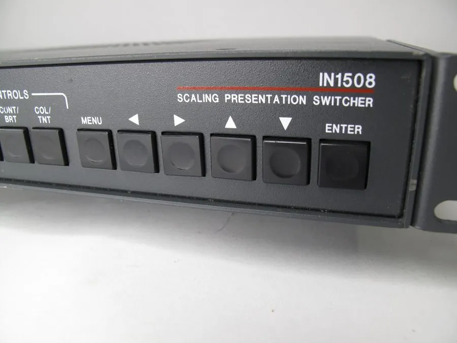 Видеокоммутатор Extron IN1508 rackmount Scaling Presentation AV Switcher