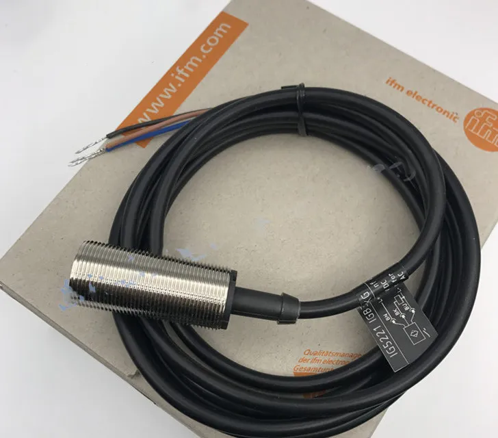 Датчик приближения IFM EFECTOR M18 PROXIMITY SENSOR IG5221 IGB3005-BPKG