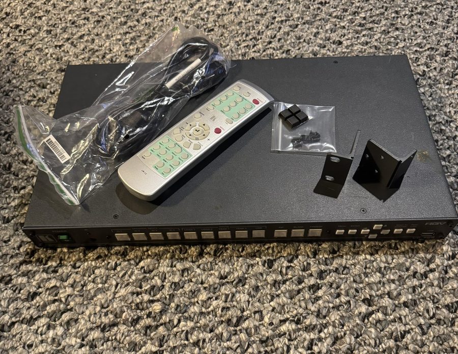 Видеокоммутатор Kramer VP-728 9-Input HDMI HQV Digital Presentation Switcher/Sca — фото лота 2