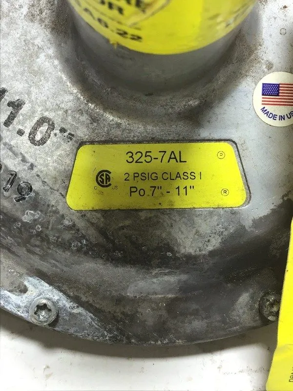 Трубопроводная арматура Maxitrol 325-7AL Gas Line Pressure Regulator 2 PSIG Po 7