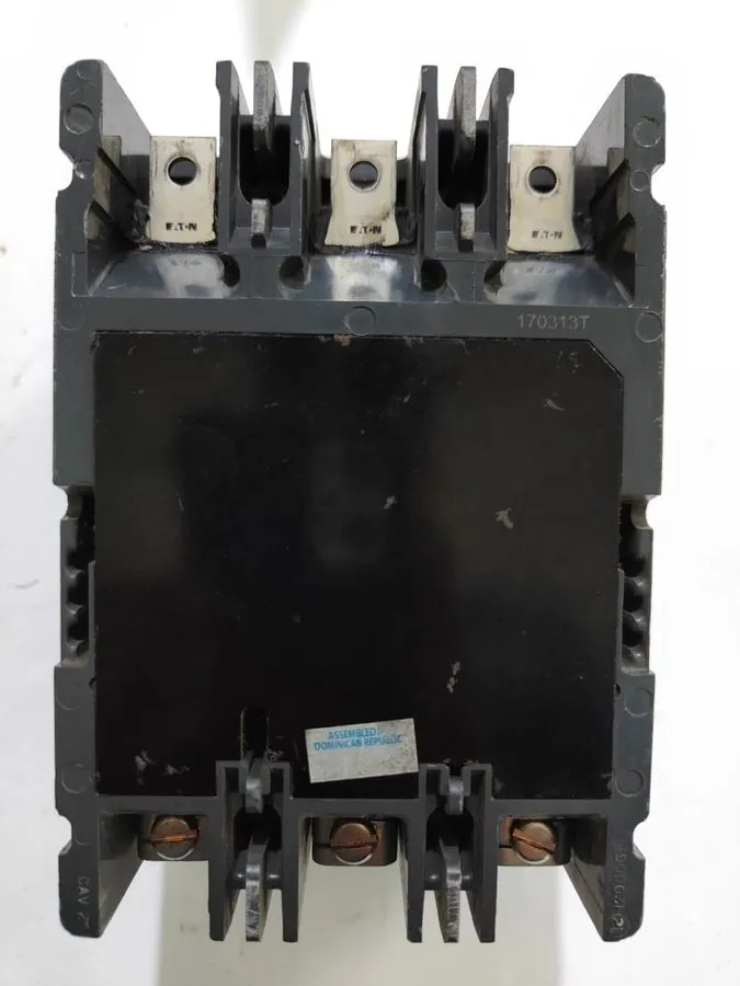 Автоматический выключатель EATON CUTLER HAMMER EHD3040L CIRCUIT BREAKER ED14K 40