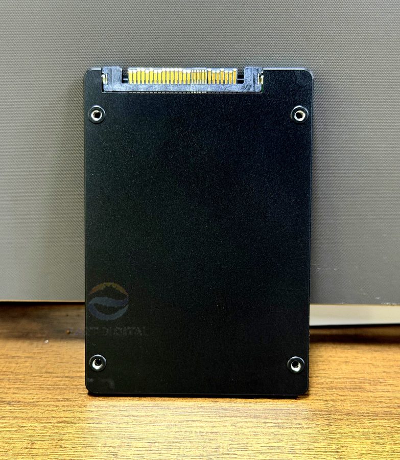 SSD-накопитель Samsung PM983a 960GB SSD 2.5" U.2 PCIe 3.0 NVMe MZ-QLB960B MZQLB9 — фото лота 1