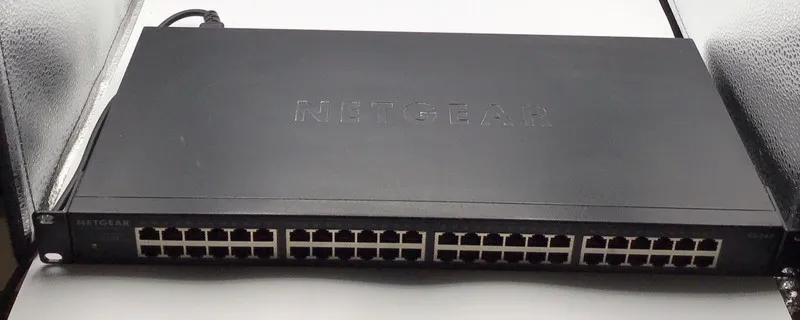 Коммутатор NETGEAR GS348 48-Port Gigabit Ethernet Unmanaged Rackmount Switch