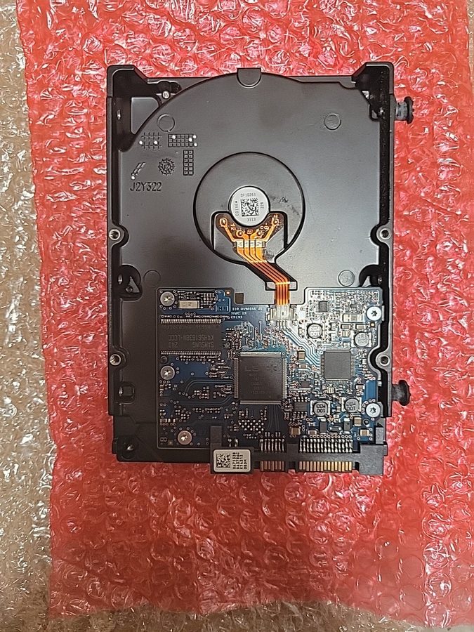 Жёсткий диск H3U10003272S Hitachi UltraStar 1TB 7.2K 3.5" LFF SATA Hard Drive 0A — фото лота 1