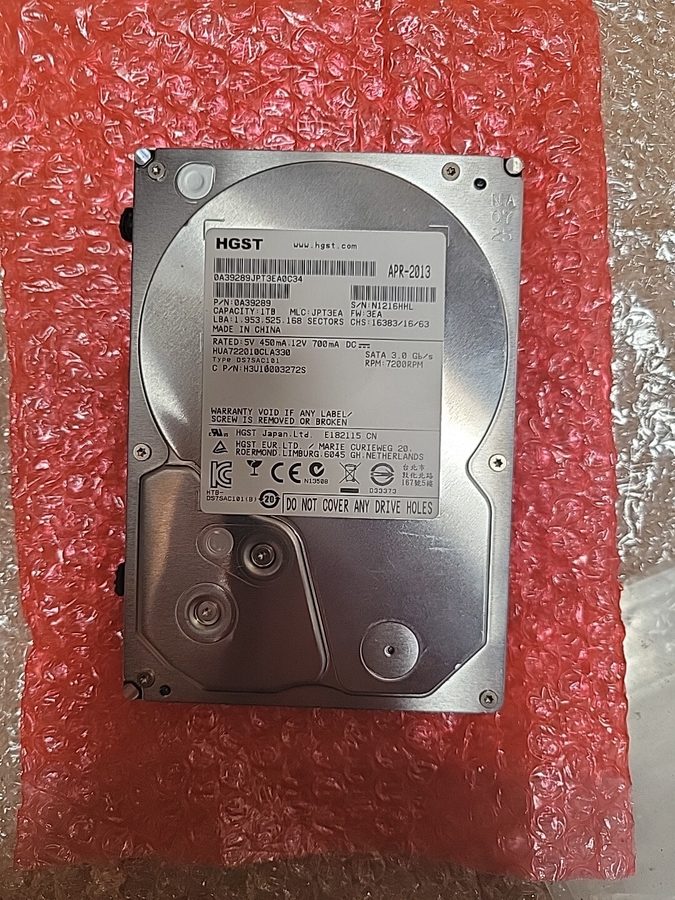 Жёсткий диск H3U10003272S Hitachi UltraStar 1TB 7.2K 3.5" LFF SATA Hard Drive 0A — фото лота 2