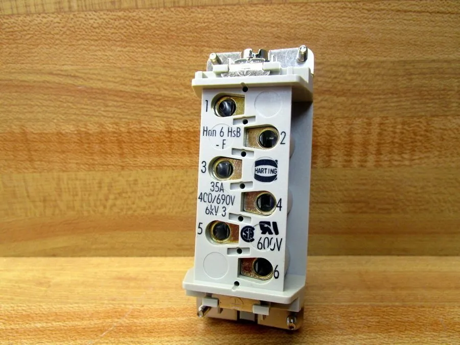 Разъём HARTING Connector 09310062701 6-core 35A HAN 6 HSB-F