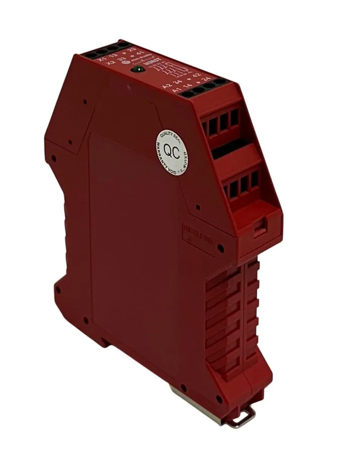 Реле безопасности MSR5T ALLEN BRADLEY 440R-B23020 GUARD MASTER MONITORING SAFETY