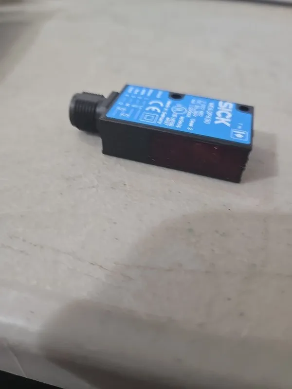 Фотоэлектрический датчик Sick 2022662 Through-Beam Photoelectric Sensor WE9-2P43 — фото лота 2
