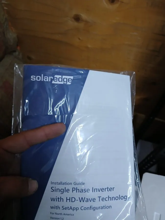 Инвертор SolarEdge 6.0kW HD-Wave Inverter SE6000H-US000BNU4