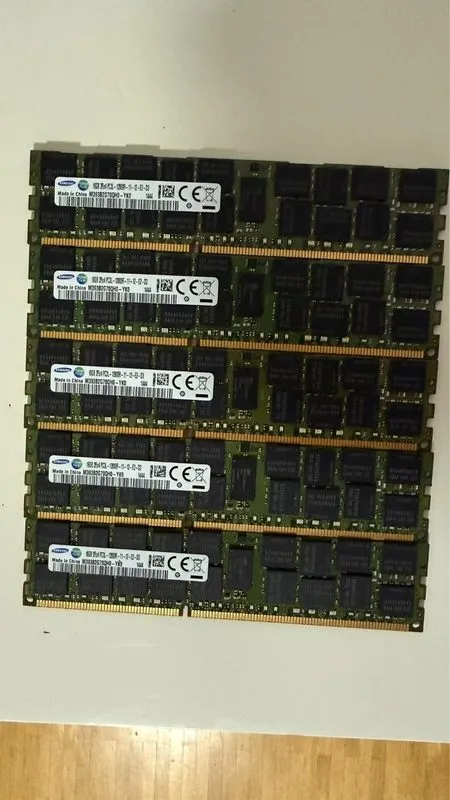 Модуль памяти Samsung M393B2G70QH0-YK0 16 GB DDR3 2Rx4 PC3L-12800R ECC Server RA