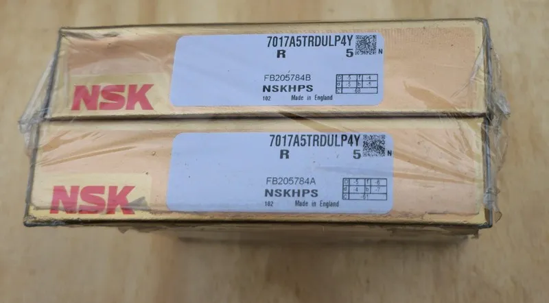 Подшипник NSK Super Precision Bearing ×2 FB205784A — фото лота 1