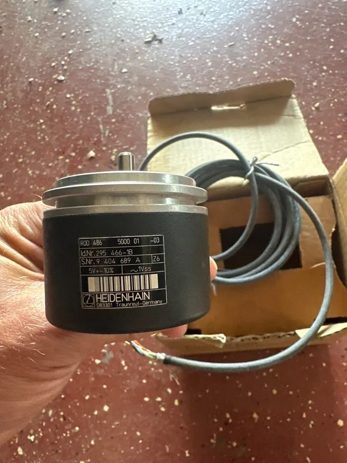 Энкодер GUARANTEED! HEIDENHAIN 5V ROTARY ENCODER ROD 426 1000 02S12-03 — фото лота 2