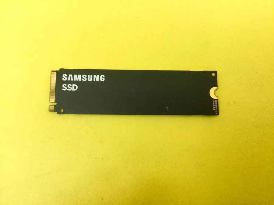 SSD-накопитель Samsung PM9A1 1TB NVMe M.2 PCIe Gen4x4 SSD MZ-VL21T0A High Speed 
