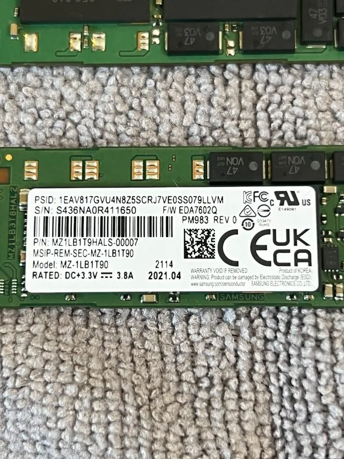 SSD-накопитель Samsung PM983 1.92TB NVMe PCIe M.2 MZ1LB1T9HALS SSD MZ-1LB1T90 Br