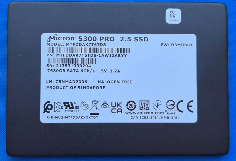 SSD-накопитель Micron 5300 PRO 7.68TB 2.5" SATA 6Gb/s SSD MTFDDAK7T6TDS-1AW1ZABY