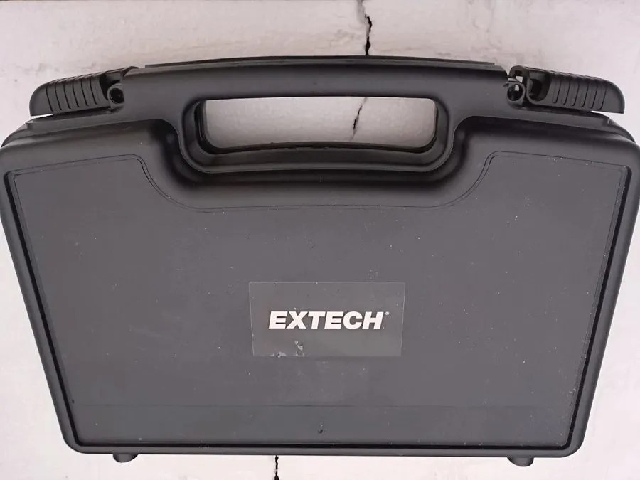 Толщиномер EXTECH TKG100 Digital Ultrasonic Thickness Gauge w/case — фото лота 1