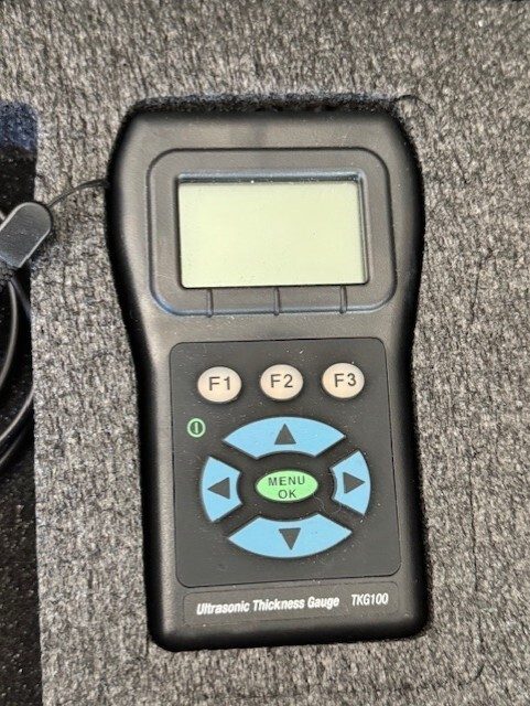 Толщиномер EXTECH TKG100 Digital Ultrasonic Thickness Gauge w/case — фото лота 2