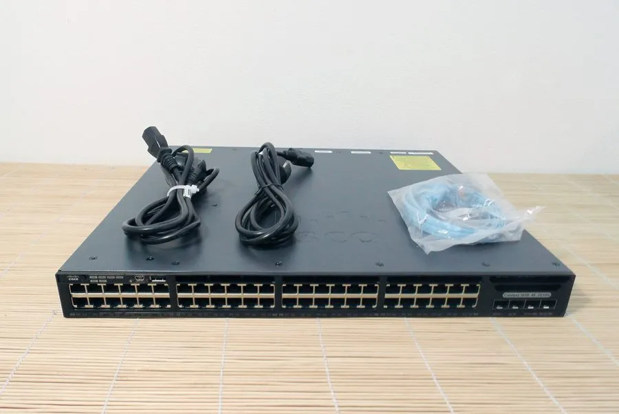 Коммутатор Cisco WS-C3650-48TD-S Standalone Optional Stacking IPbase features 2x