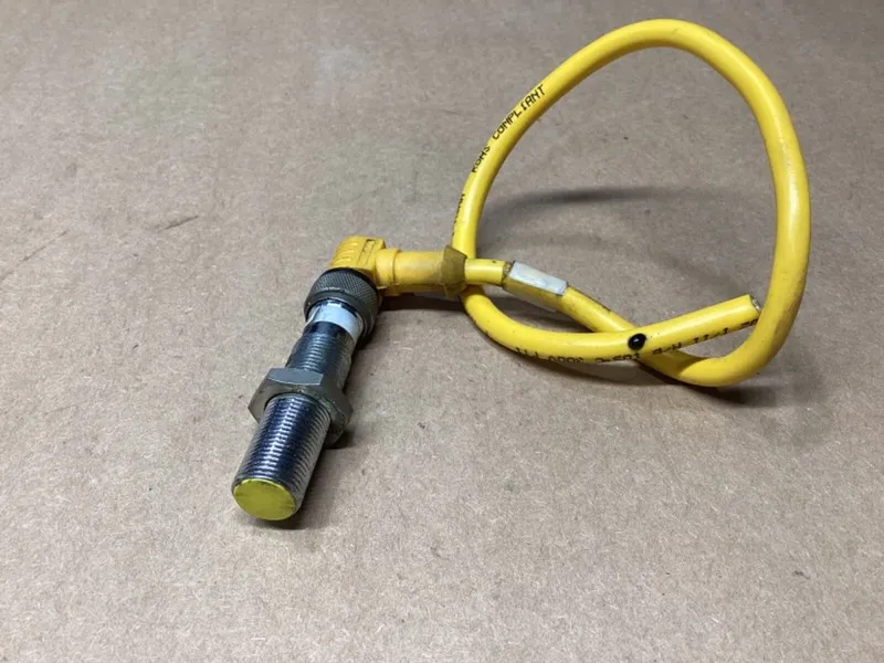Датчик приближения Turck BI 2-M12-AD4X-H1141 Proximity Sensor #722K106