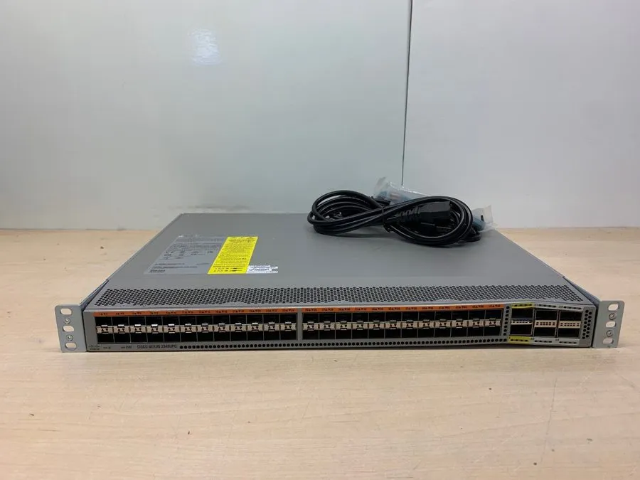 Объектив Cisco N2K-C2348UPQ-10GE 48-Port 10GE SFP+ 6x 40G QSFP Fabric Extender