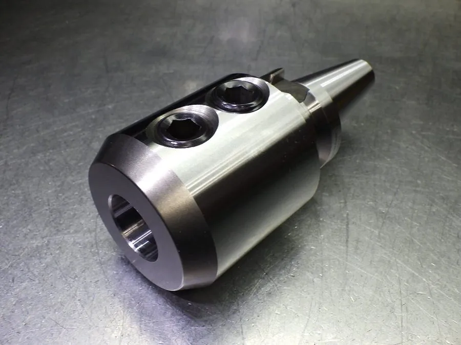 Режущий инструмент Lyndex B3006-25-3.50 BT30 Taper Tool Holder (BT30-EMH25-3.50)