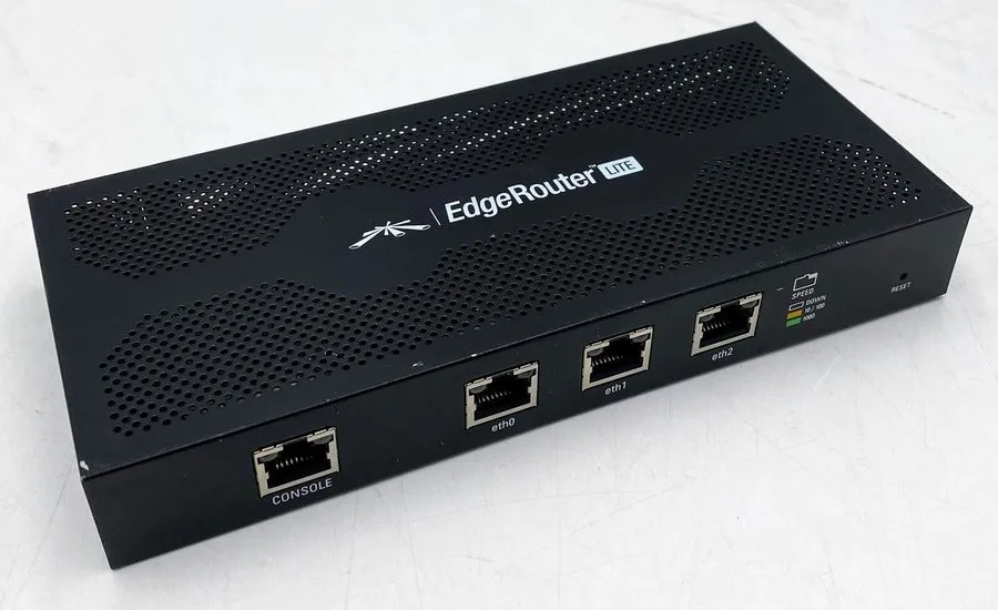 Маршрутизатор EdgeRouter Lite ERLite-3, Dual-Core 500 MHz, 512 MB DDR2 RAM
