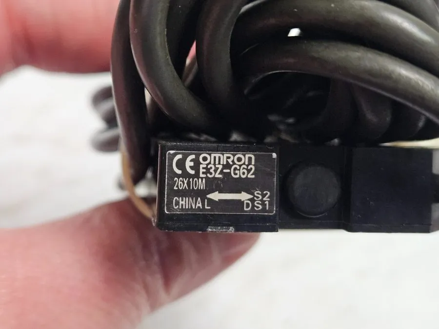 Фотоэлектрический датчик Omron E3Z-G62 Photoelectric Switch Sensor