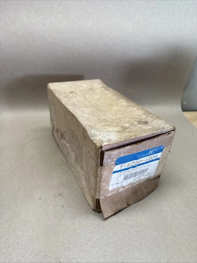 Датчик давления JOHNSON CONTROLS T-5220-1004 PRESSURE TRANSMITTER
