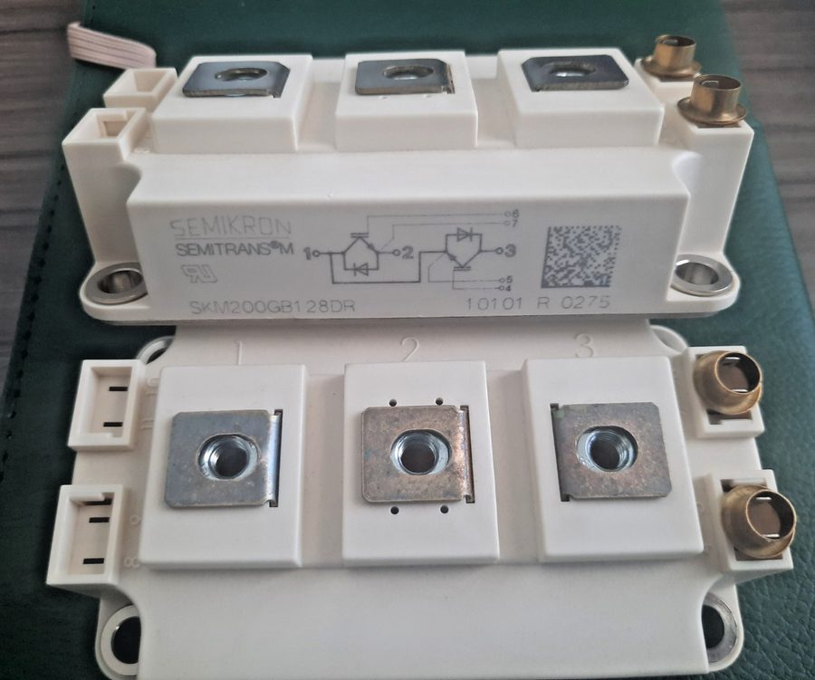 Фото лота SKM200GB128DR от продавца №82113
