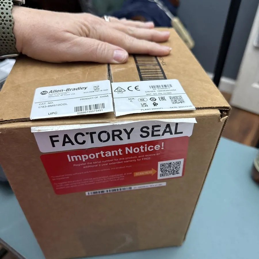 Коммутатор Allen-Bradley 1783-BMS10CGL Managed Ethernet Switch
