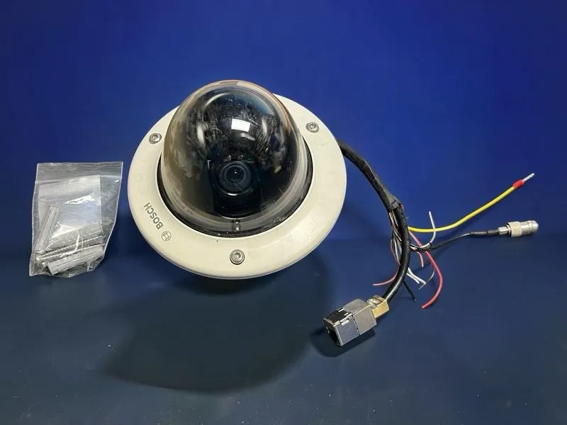 Камера Bosch NIN-63023-A3-A Flexidome IP Starlight 6000 Dome 2MP HDR Security Ca — фото лота 1