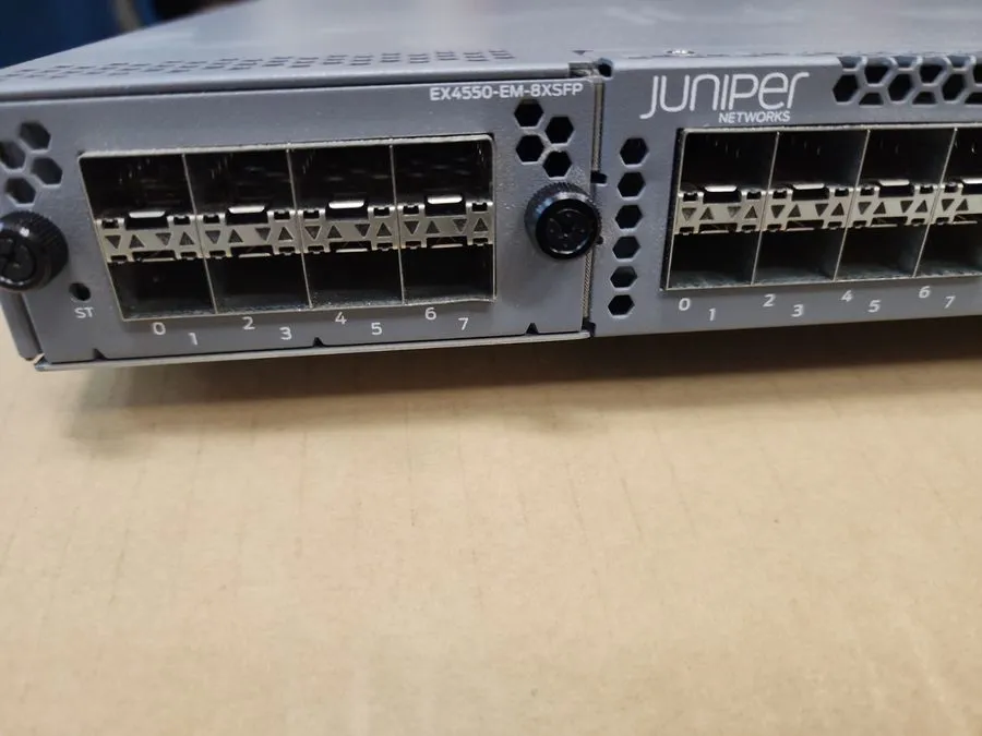Коммутатор Juniper Networks 32 Port Gigabit Switch 32x 1G/10G SFP/SFP+ EX4550-32 — фото лота 1
