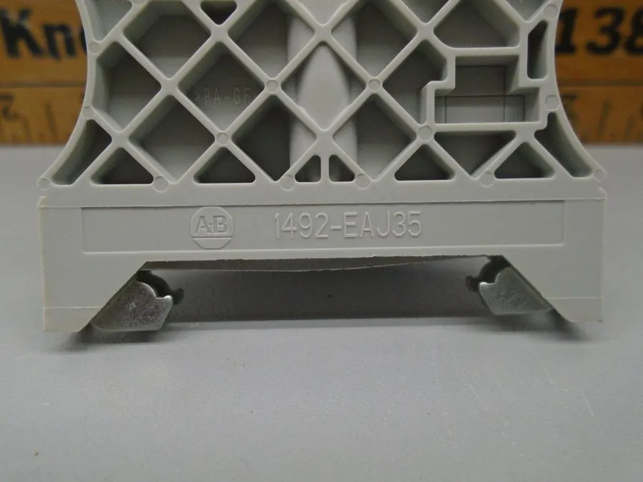 Клеммник ALLEN BRADLEY 1492-EAJ35 TERMINAL BLOCK NSNP