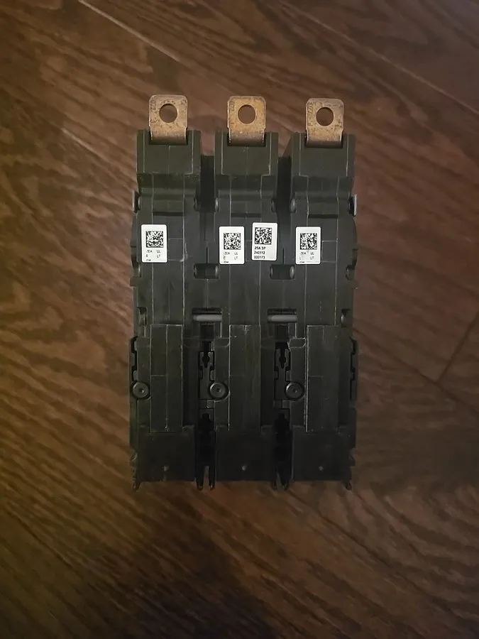 Автоматический выключатель Siemens 3VA4125-4ED34-0AA0 3p 25a 25k Circuit Breaker — фото лота 1