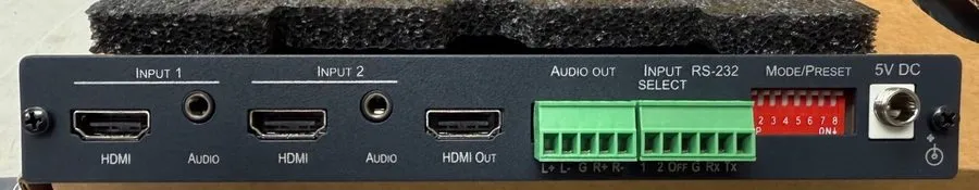 Видеокоммутатор Kramer VS-211UHD HDMI 2x1 Auto Switcher