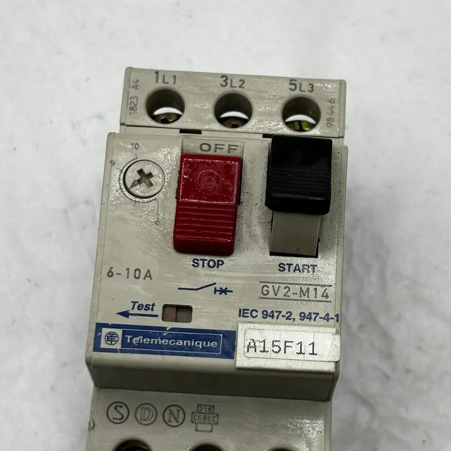 Автоматический выключатель TELEMECANIQUE 6-10 AMP MOTOR CIRCUIT BREAKER 3 POLE 6