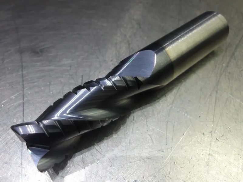 Режущий инструмент Widia/Hanita 1" 5 Flute Carbide CR Endmill .06" R 5V0E25008CW