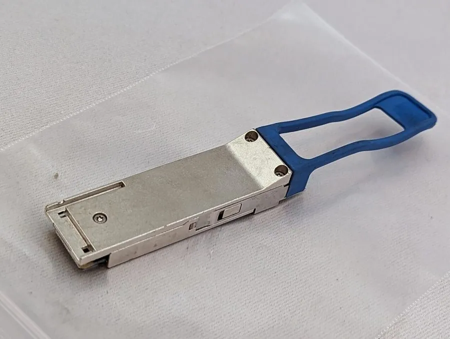Трансивер 40G QSFP+ 40GBase-LR4
