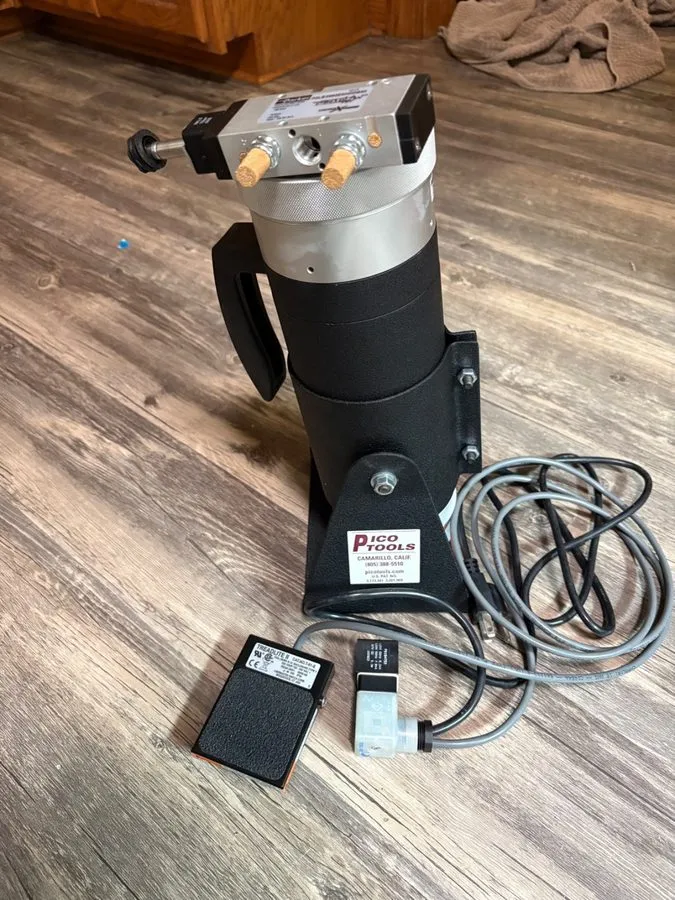 Пневмооборудование Pico Electrical pneumatic press, with Parker Viking Xtreme P2 — фото лота 1