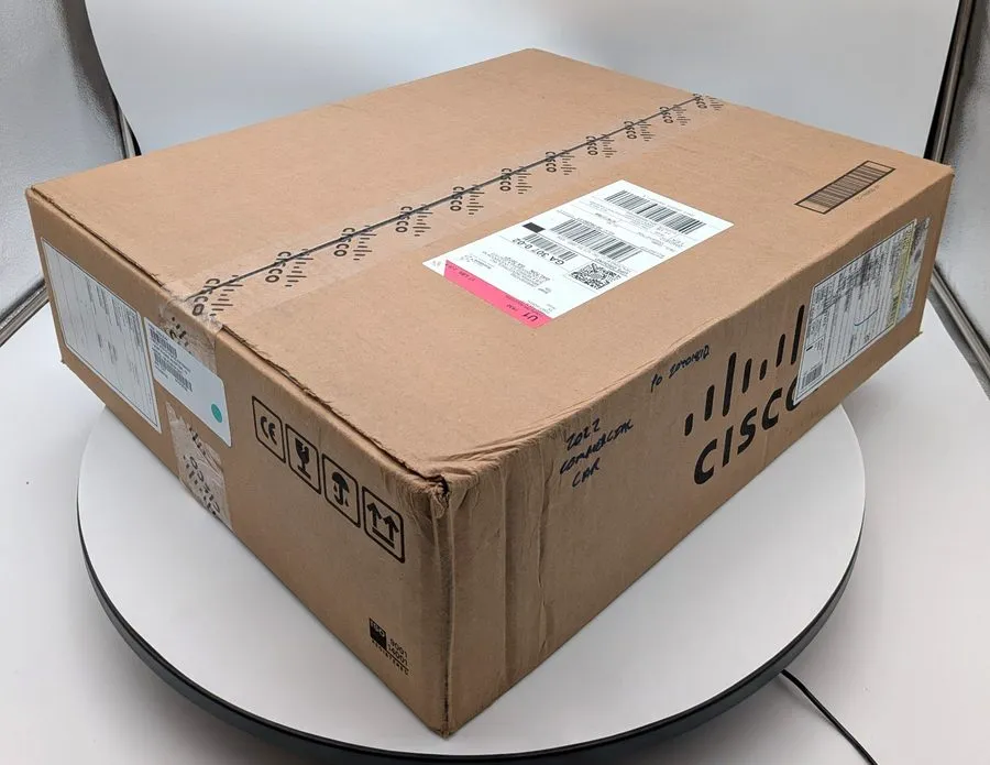 VoIP-шлюз Cisco VG310 24-Port Analog Voice Over IP Gateway ( UNIT )