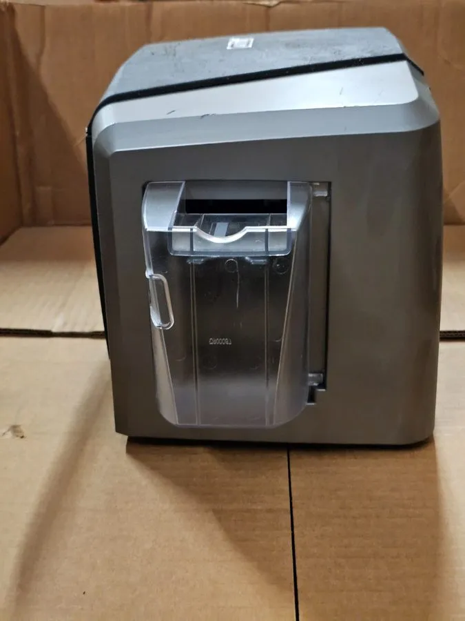 Принтер этикеток Fargo DTC1250e Dual Sided ID Card Printer & Complete Supplies P