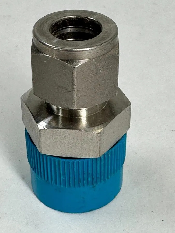 Разъём 1 Swagelok Stainless Connector Fitting, 1/2" Tube x 3/4" MNPT, SS-810-1-1