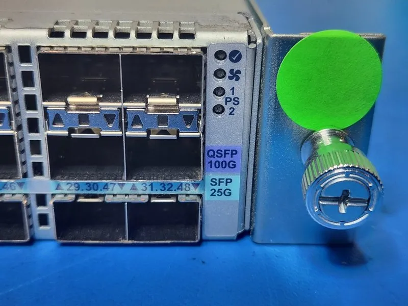 Коммутатор Arista DCS-7050SX3-48YC12-F 48 Port 25G SFP 12X 100GBE QSFP28 Switch — фото лота 4