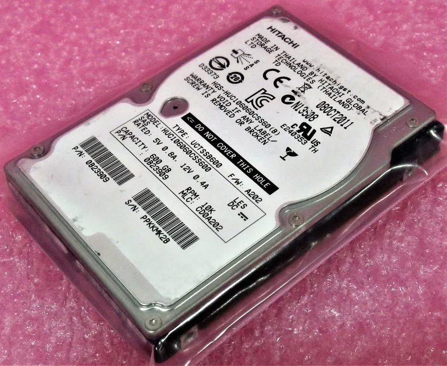 Сервер Hitachi HUC109060CSS600 600GB 10K SAS 2.5" 6Gbs HDD Server 0B23909