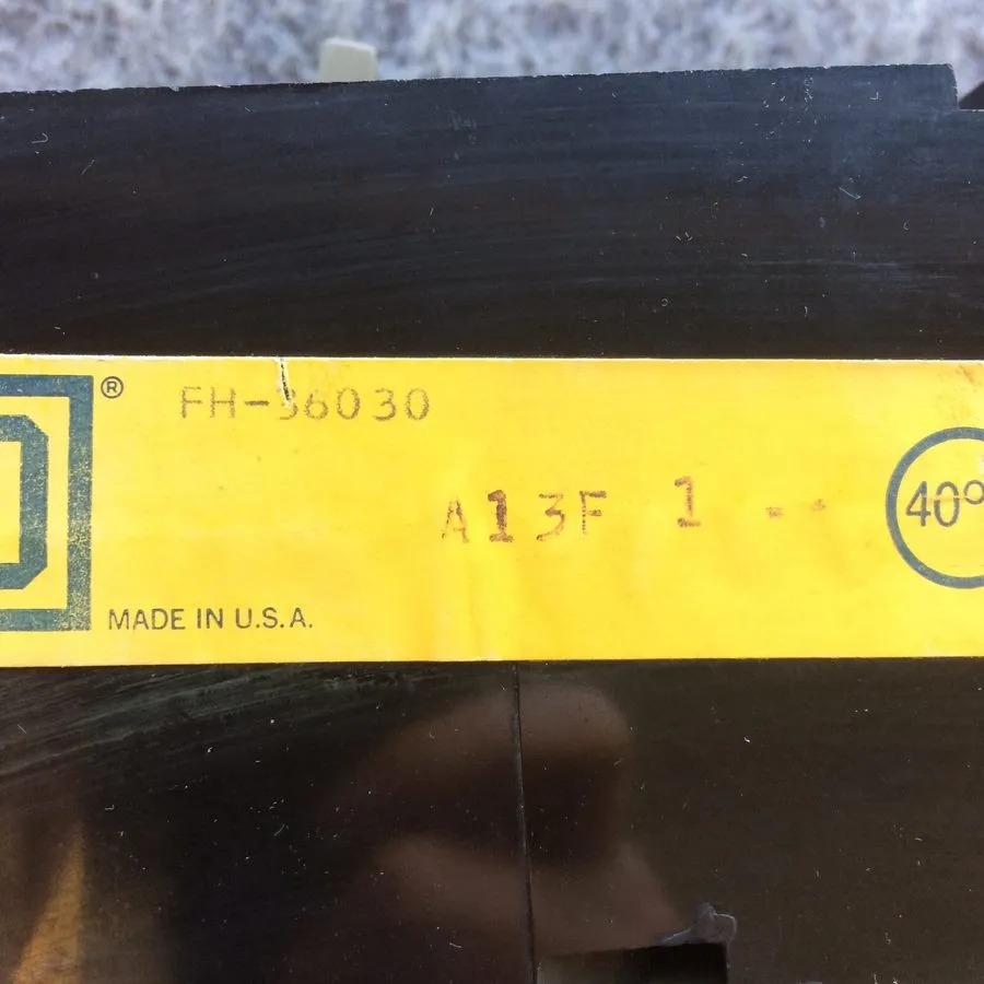 Автоматический выключатель Square D FH36030 30 Amp 600 VAC 3 Pole 25kA@480v I-Li — фото лота 1