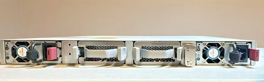 Коммутатор Cisco C9500-24Y4C-E INM5V00ARC 24-port 1/10/25G switch Dual Power — фото лота 1