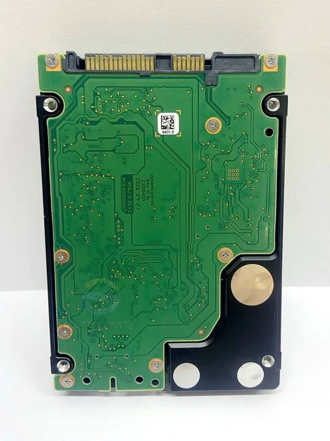 Жёсткий диск 0RWR8F Dell ST2400MM0159 2.4TB 401-ABHQ 2.5" 10K 512e SAS 12Gb HDD