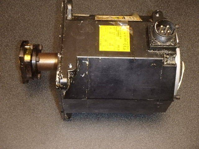 Серводвигатель FANUC α12/3000 AC Servo Motor 2.8kW 155V 12Nm 3000RPM A06B-0143-B